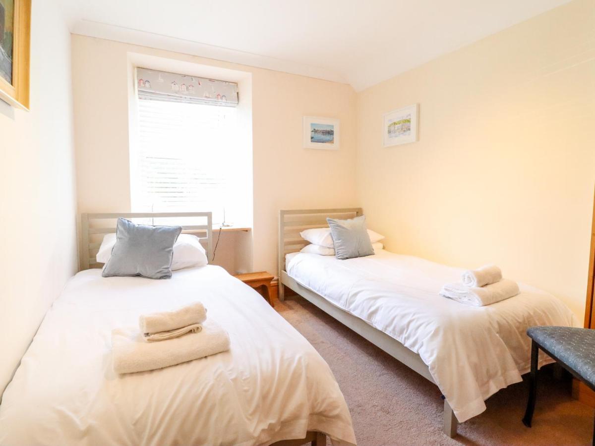 Bay View Apartment Porthmadog Buitenkant foto