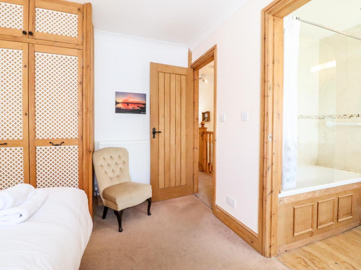 Bay View Apartment Porthmadog Buitenkant foto
