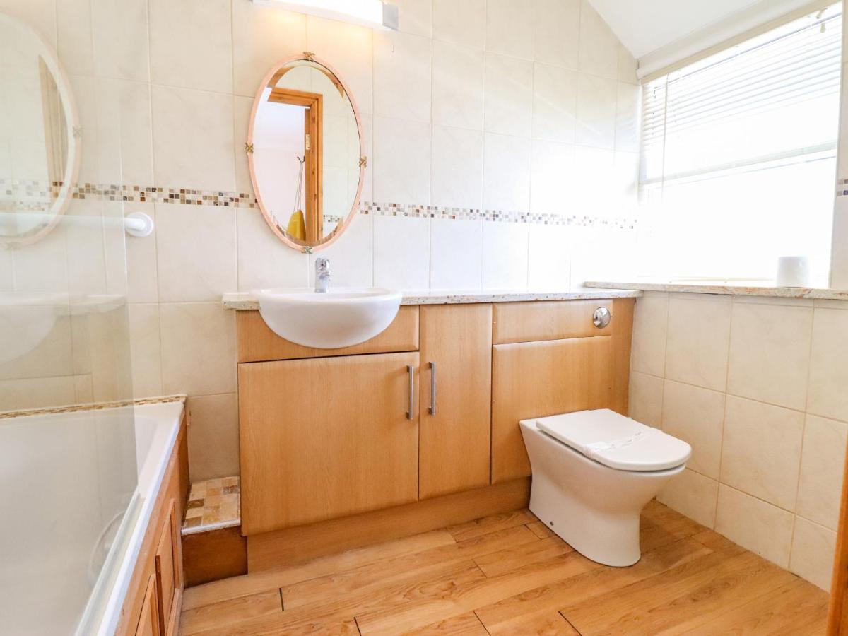 Bay View Apartment Porthmadog Buitenkant foto