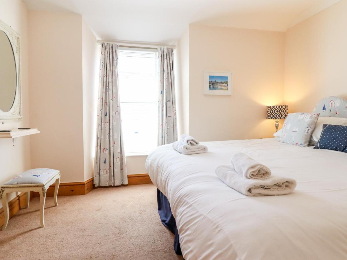 Bay View Apartment Porthmadog Buitenkant foto