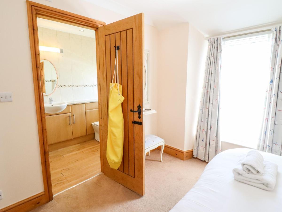 Bay View Apartment Porthmadog Buitenkant foto